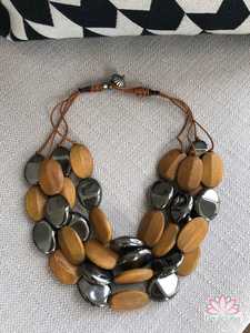 Collier artisanal en corne perlée, bijou statement, perles de corne naturelle, accessoire de mode ethnique superposé, bijoux en gros - Product Image 3