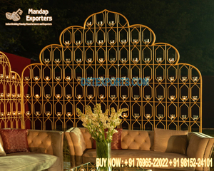 Mur de bougies en métal de conception de luxe pour la scène de réception, mur de bougies en métal exclusif pour la décoration de mariage, configuration de la scène de mariage occidentale au Royaume-Uni - Product Image 2