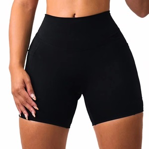 Conjunto Deportivo de 2 Piezas para Mujer, al por Mayor, Personalizado, Sólido, Transpirable, con Shorts de Cintura Media y Efecto Scrunch Butt, y Sujetador Deportivo, Ropa Athleisure - Product Image 4