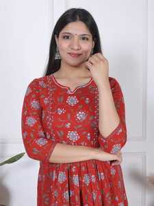 Ensemble coordonné tendance imprimé floral rouge de qualité supérieure, robe décontractée style Kurti avec pantalon rayé pour femme, tenue ethnique quotidienne d'été - Product Image 5