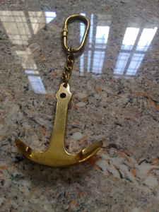 Llavero de Ancla de Latón Vintage, Anillo para Llaves con Ancla Náutica, Regalo Marítimo, Accesorio Coleccionable - Product Image 3