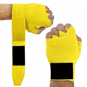 Bandages de boxe professionnels OEM personnalisés, durables, avec boucle pour le pouce, respirants, en coton élastique, avec logo personnalisé, bandages intérieurs de boxe - Product Image 2