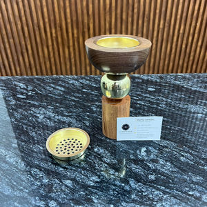 เตาเผากำยานไม้และโลหะ ดีไซน์หรูหรา ทรงลูกบอลสีทอง สำหรับตกแต่งบ้านและสำนักงาน สไตล์อินเดีย ทำด้วยมือ ขนาด 8x8x8 ซม. เหมาะสำหรับทุกฤดูกาล - Product Image 3