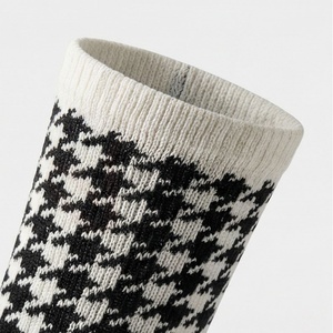 Chaussettes pour hommes, motif pied-de-poule, tricotées, style classique, usage quotidien - Product Image 4