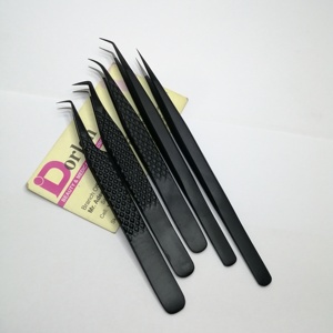 Pince à épiler pour extensions de cils en fibre de plasma noire, à pointe droite, avec poignée diamant, pour volume, personnalisable avec logo – Meilleures ventes - Product Image 3