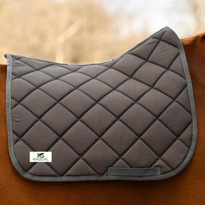 Tapis de selle pour chevaux de haute qualité, en tissu de coton marron, excellente qualité, pour l'équitation et le dressage. - Product Image 2