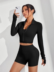 Ensemble de sport trois pièces sans couture Atlaset pour femme : Leggings taille haute, soutien-gorge de fitness et veste d'entraînement – Conception personnalisée, marque privée - Product Image 5
