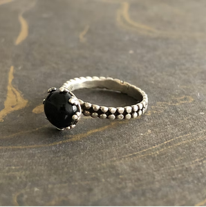 Minimalist <b>925</b> <b>Silver</b> <b>Rings</b> Beautiful Round Black Onyx Textured Band Dainty Engagement Jewelry Bulk Supply - Product Image 2
