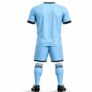 Conjunto de Camiseta y Pantalones Cortos de Fútbol Premium Diseñado para Atletas Competitivos con Tecnología de Control de Humedad - Product Image 2