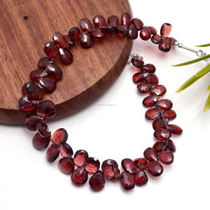 Cuentas de Granate Rodolita Natural de Alta Calidad, Facetadas en Forma de Pera, Color Rojo, Hilo de 8 Pulgadas para la Fabricación de Joyería y Collares - Product Image 3