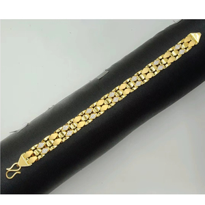 Bracelet pour homme en or 22 carats de créateur, avec motif diamanté bicolore, finition premium, fermoir robuste, élégant pour les fêtes et le quotidien - Product Image 1