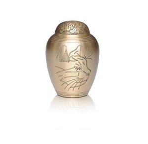 Unique keepsake urn for ashes mini memorial urn crafted with care detailed finish secure closure lasting tribute - Product Image 3