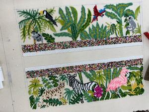 Sac fourre-tout Boho pour femme de grande capacité, haut ouvert, accents de perles perlées, poignées en bambou et sangle de chaîne avec détail brodé - Product Image 5