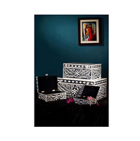 BOÎTE BOTANIQUE CARRÉE D'INSTALLATION D'OS INDIEN DE HAUTE QUALITÉ ET AVEC COULEUR NATURELLE À VENDRE BOÎTE PRODUIT DE VENTE CHAUD