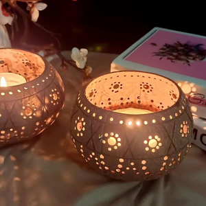 Juego de 2 Portavelas Redondos con Recubrimiento Dorado, Diseño Moderno, para Decoración de Interiores, Tamaño Personalizable - Product Image 3