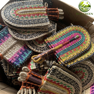 Éventail en jonc de mer durable, multicolore, de forme ovale ou ronde, tissé à la main, pour la décoration intérieure, les stations balnéaires et comme cadeau - Product Image 3