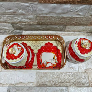 Ensemble de plateaux en métal pichwai avec pot pour offrir en cadeau - Product Image 1