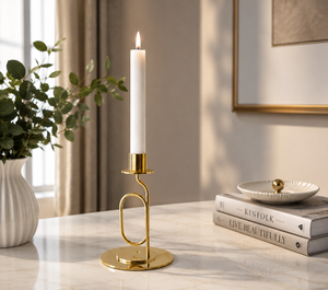 Porte-bougie conique moderne en métal doré – Support de bougie décoratif minimaliste pour la maison, la table à manger et la décoration de mariage - Product Image 1