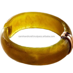 Pulseras de joyería de resina de estilo clásico con diamantes, perlas, opacidad, claridad, transparencia para fiestas de boda, brazaletes de moda - Product Image 1