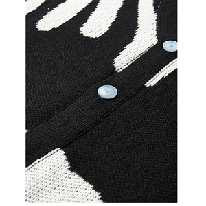 Cardigan en tricot classique boutonné pour homme - Product Image 5