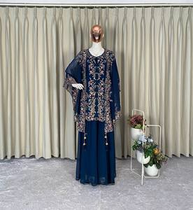 Ensemble Kaftan Sharara Indo-Occidental en Georgette avec Broderie Florale et Paillettes, Robe de Soirée Fusion 2 Pièces pour Mariages et Aïd - Product Image 2