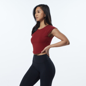 Camiseta Deportiva Corta para Mujer, Ajustada, con Diseño Personalizado, Logotipo Impreso, de Alta Calidad, en Oferta - Product Image 6