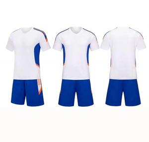 Nouvel ensemble de maillots de football à séchage rapide, respirant, anti-humidité, imprimé, pour l'entraînement et les matchs, uniformes sportifs d'équipe, achat groupé, vêtements de sport - Product Image 2