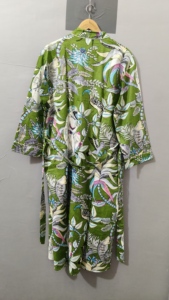 Kimono japonais pour femme en coton indien pur à 100 %, imprimé à la main, tissu de coton de bonne qualité, imprimé singe. - Product Image 3