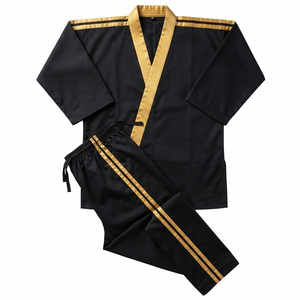 Uniforme de karaté léger et durable 100 % coton avec logo frontal pour hommes, faible MOQ, idéal pour les écoles et les salles de sport d'arts martiaux - Product Image 1