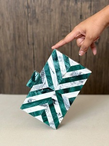 Handmade ILAHI's Fashion Resin <b>Clutch</b> <b>Bag</b> Chain Strap Shoulder Purse <b>Black</b> White Checkered Pattern <b>Wedding</b> Party Gift - Product Image 4