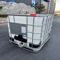 Réservoir IBC blanc de 1000 litres, fût carré en plastique pour le stockage d'eau ou d'essence, avec options en matériau ferreux durable noir ou bleu