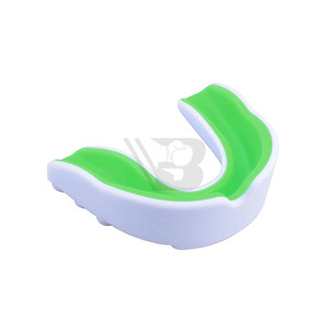 Protège-dents en caoutchouc de différentes couleurs pour la boxe et le MMA, entraînement et combats, personnalisable selon la demande - Product Image 5