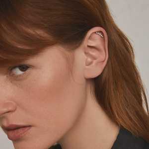 Paires de boucles d'oreilles Ear Climber en or massif 14k 18k, à fermoir à vis, avec diamant de laboratoire taille ronde serti clos, petits clous de piercing, bijoux fins - Product Image 2
