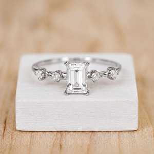 Emerald And Round Cut Diamond <b>Ring</b> Women Lab Grown Diamond Dainty Style Side Diamonds 10K 14K 18K Solid Gold IGI Certified - Product Image 2