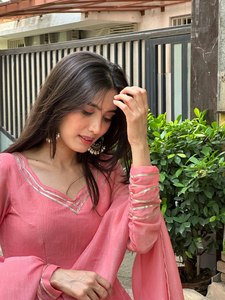 Pink Traditional Salwar Kameez Set With Dupatta Long Sleeve Ethnic Wear for Wedding Party Women - Product Image 6