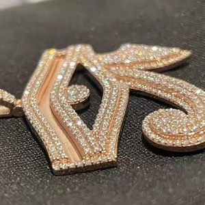 Nuevo Colgante de Moissanita con Forma de Ojo en Oro Rosa, Joyería Hip Hop Brillante, Precio al por Mayor Disponible desde India - Product Image 3