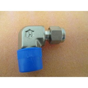 3 AMAT 3300-01297 Ham-Let 3083969 SS 1/4" x 3/8" - Équipements et pièces semi-conductrices d'occasion fiables à l'échelle mondiale - Product Image 5