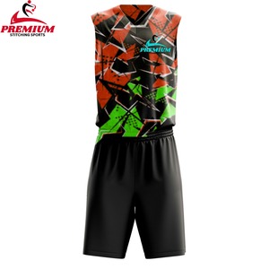 Maillot de basket personnalisé respirant grande taille pour l'été, design imprimé, créez votre propre ensemble uniforme réversible par sublimation pour hommes - Product Image 3