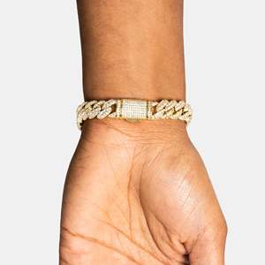 Pulsera de Lujo de Plata de Ley con Moissanita, Estilo Hip Hop, Eslabones Cubanos, Corte Brillante, Engaste en Canal, Unisex, Uso Diario, Certificado GRA - Product Image 3