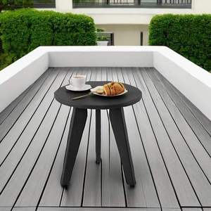 Mesa Auxiliar Moderna Negra para Exteriores, Base Redonda de Trípode, Resistente a la Intemperie, Diseño Contemporáneo para Patio, Terraza o Porche - Product Image 3