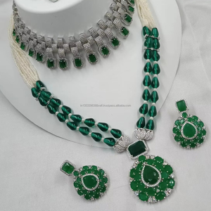 Ensemble de bijoux de mariée en diamant américain classique Collier et boucles d'oreilles en deux pièces pour mariage Style classique à la mode - Product Image 1