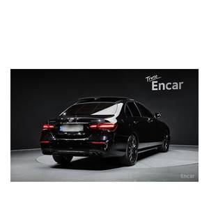 Mercedes-Benz Classe E E350 4MATIC AMG Line 2023, 69 195 km, boîte automatique, sièges en cuir, conduite à gauche, caméra de recul - Product Image 2
