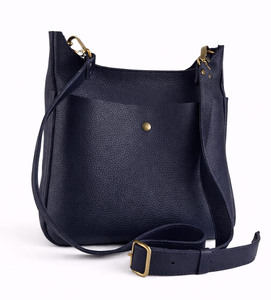 Sac à bandoulière en cuir véritable bleu marine, design à sangle unique, fermeture à bouton, toutes saisons, usage quotidien, imperméable, sac à main en cuir pour femmes - Product Image 1