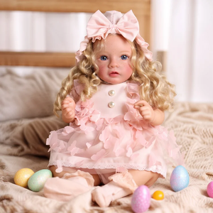 Poupée Reborn Bébé Daisy <span class=keywords><strong>de</strong></span> 20 pouces, Fille, Corps en Tissu, Réaliste, Cheveux Blonds Bouclés et Tachetés - Product Image 2