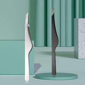 Pince à épiler incurvée en acier inoxydable pour sourcils et cils, avec logo personnalisé, pointes en fibre, prise parfaite, légère - Product Image 2