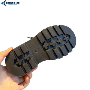 Bottes d'école personnalisées avec logo pour étudiants – Confortables pour le quotidien – Fournisseur de chaussures - Product Image 6