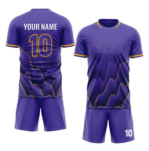 Ensemble de maillot de football violet avec imprimé égyptien, design sublimé, col rond, manches courtes, évacuation de l'humidité, pour hommes adultes - Product Image 4