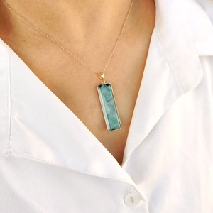 Natural <b>Emerald</b> Rectangle Cut 14K Gold <b>Pendant</b> 11x36mm Fine <b>Emerald</b> Jewelry <b>Pendant</b> For Women Wholesale Gold Gemstone <b>Pendant</b> - Product Image 3