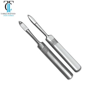 Cuchillo Quirúrgico Manual Veterinario de Acero Inoxidable Ajustable y Duradero para Cirugía de Tetinas en Ganado Vacuno - Product Image 1