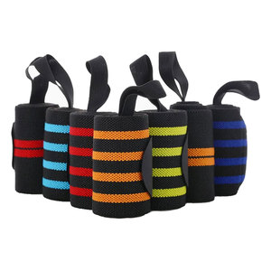 สายรัดข้อมือพับได้แบบนุ่ม ระบายอากาศได้ดี สำหรับยกน้ำหนัก ออกกำลังกาย  พร้อมโลโก้สั่งทำพิเศษ  สายรัดพยุงข้อมือแบบมืออาชีพ ป้องกันการบาดเจ็บ - Product Image 3